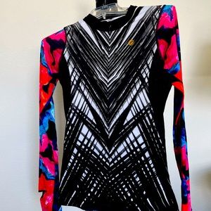 Tri Sirena long sleeved multi sport top. Size L. Worn once. EUC